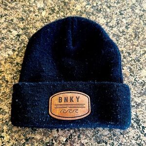 Binky Bro infant black beanie